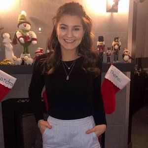 Meet your Posher, Gabrielle